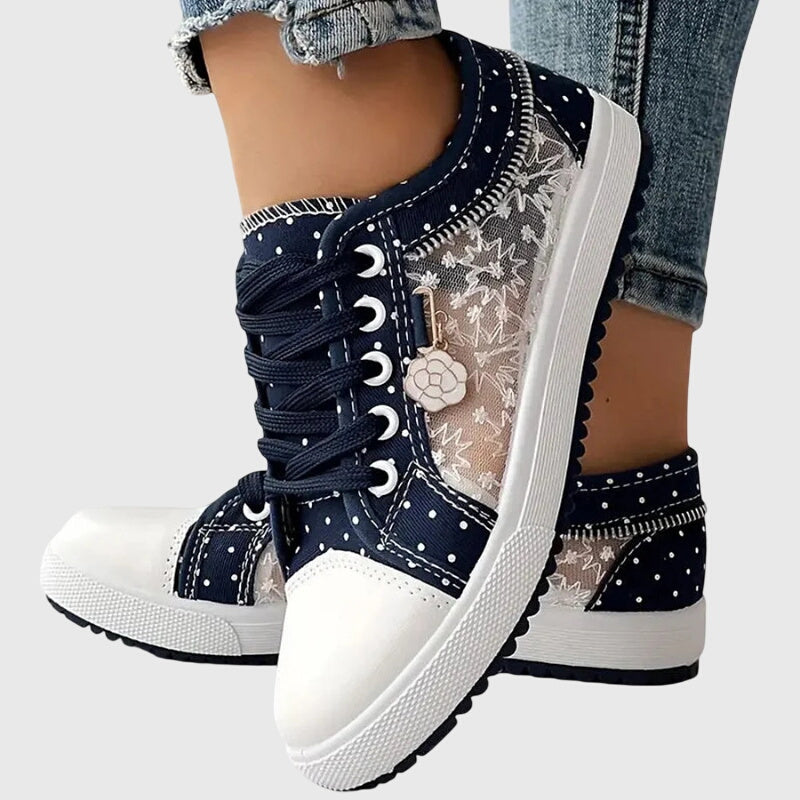 Elena | Women&