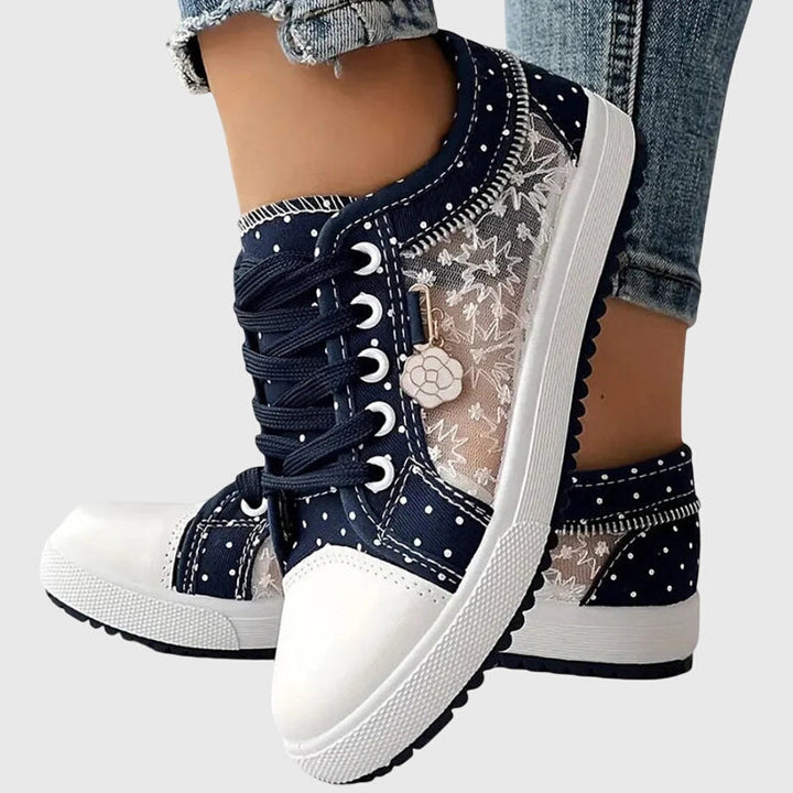 Elena | Women&